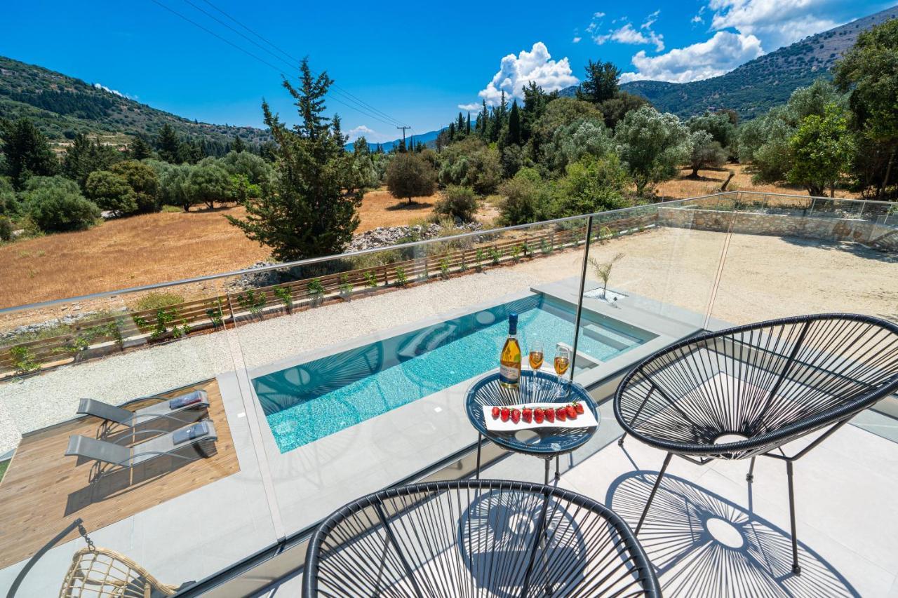 Diosas Luxury Villas Andipáta Εξωτερικό φωτογραφία